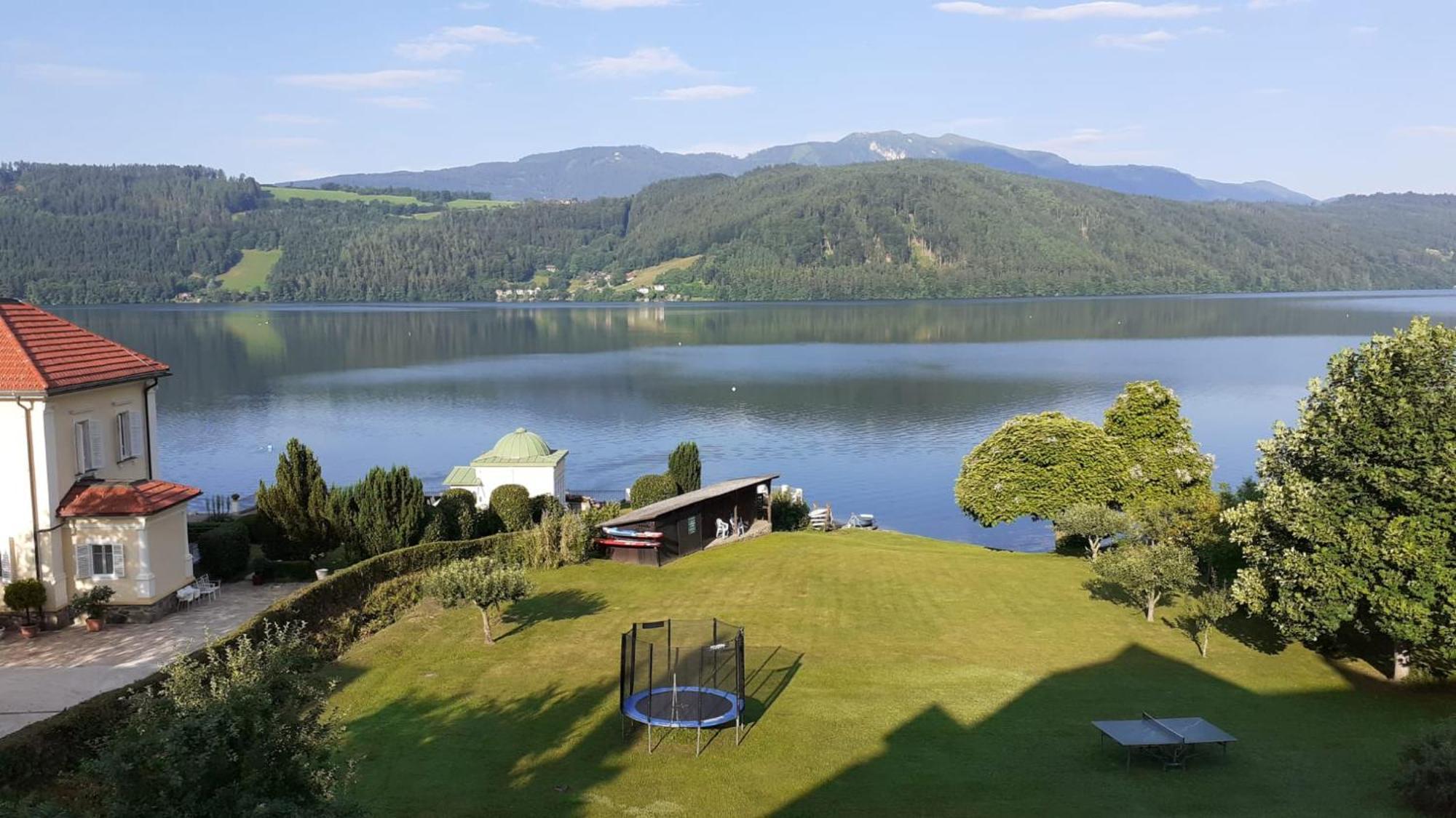 Ferienwohnungen Fischerhaus - Direkt Am See Millstatt Exteriör bild
